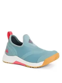 Image of Muck Boots Outscape Low Trainers - Blue Size 4, Women