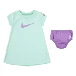 Image of Nike T-Shirt Dress - Green