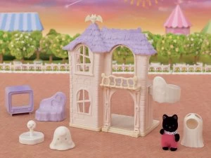 image of Sylvanian Families Spooky Surprise House Playset