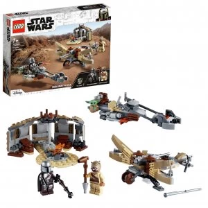 image of LEGO Star Wars The Mandalorian Trouble on Tatooine Set 75299