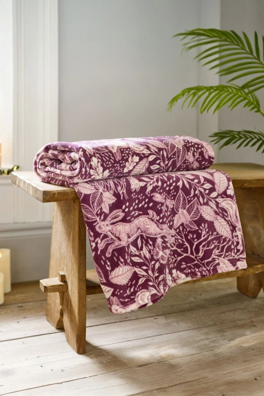 Image of Deyongs Deyongs Winter Forest 140x180cm Throw - Soft Printed Fleece Blanket - Woodland Animal Design in Pink Size: 140cm x 180cm Pink 140cm x 180cm