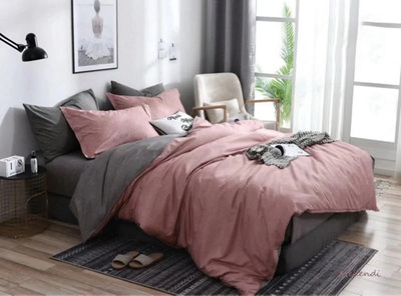 Image of Ezysleep Ezysleep Reversible Pink Printed Duvet Set Size: King Pink King Unisex 0721545589996