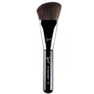 image of Sigma F23 Soft Angled Contour Brush