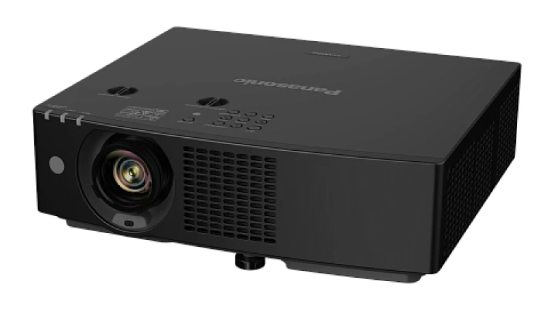 Image of Panasonic PT-VMZ72BEJ data projector 7200 ANSI lumens 3LCD WUXGA (1920