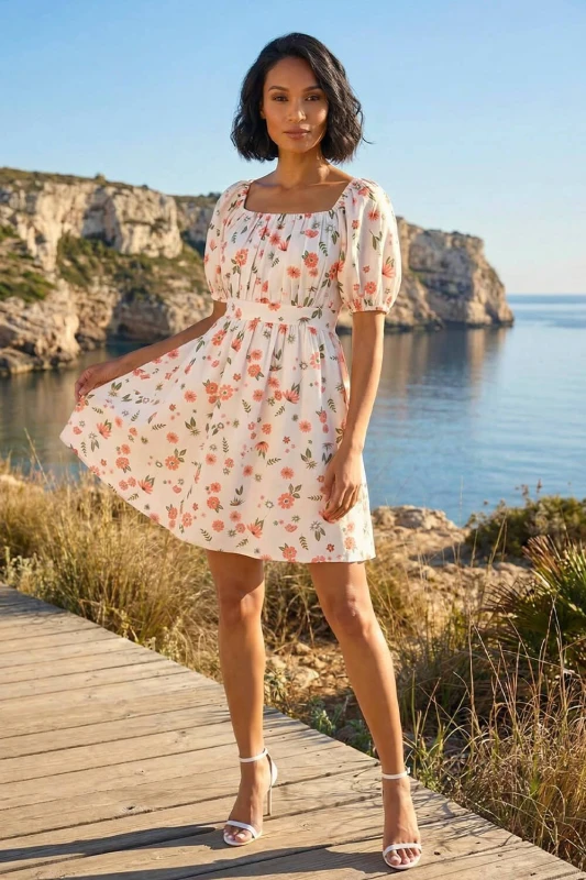 Image of Dusk Womens Floral Print Shirred Dress in Ivory Size: 18 Ivory Female 18