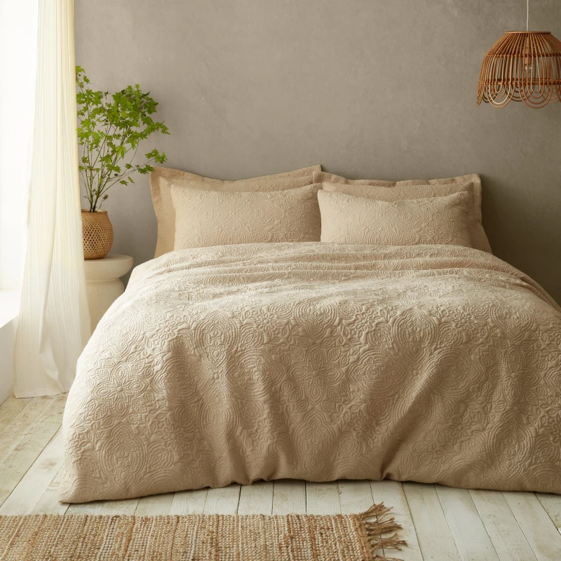 Image of Pineapple Elephant Casablanca Pinsonic Quilted Duvet Cover Bedding Set Natural