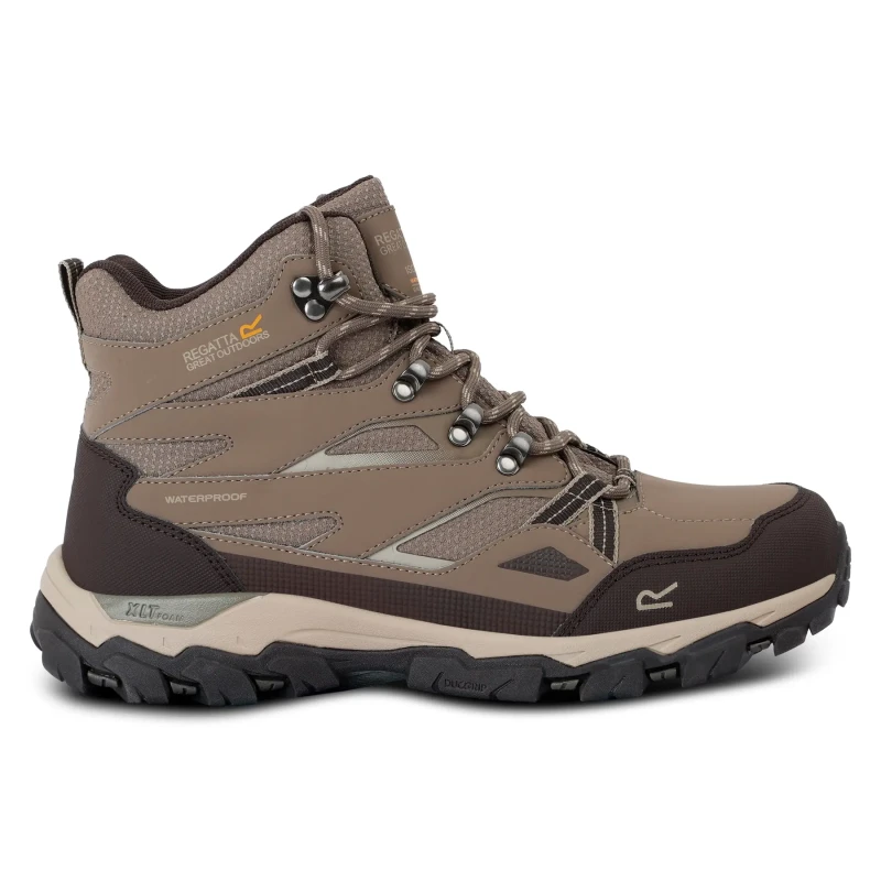 Image of Womens hiking shoes Regatta Holcombe III Marron Female 41