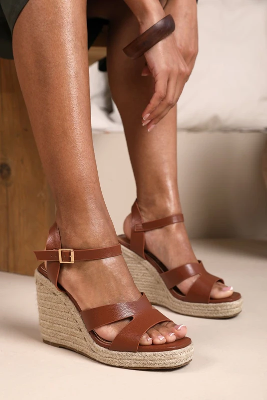 Image of Wheres That From Wheres That From Tan PU Sansa Wedge Shoes - Brown Brown 5