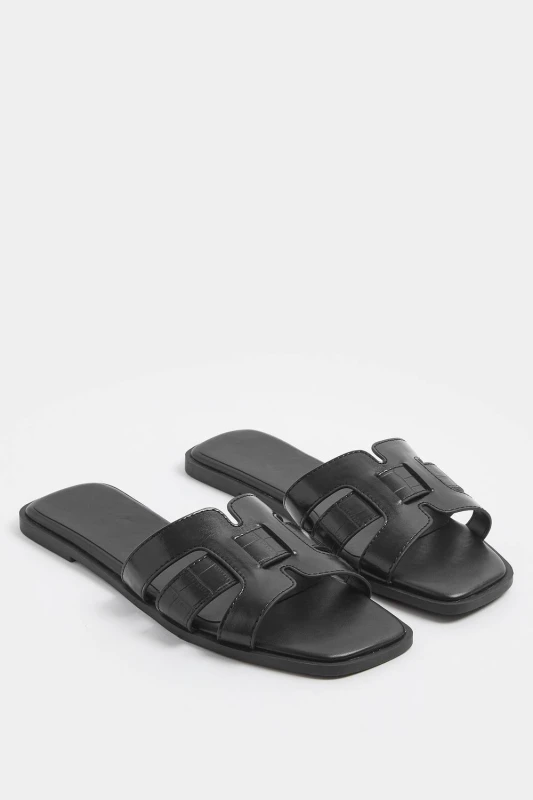 Image of Yours Womens Mule Sandals In Wide E Fit in Black Size: 7EEE Black Female 7EEE