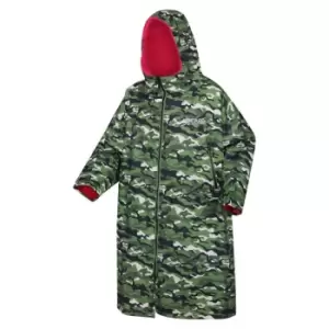 image of Regatta Adult Waterproof Changing Robe - Green