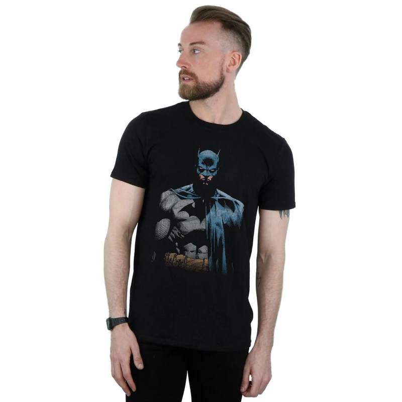Image of Batman Batman Men Close Up Cotton T-Shirt in Black Size: Small Black S Male 5063377473216