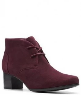 Image of Clarks Clarks Unstructured Un Damson Tie Ankle Boot