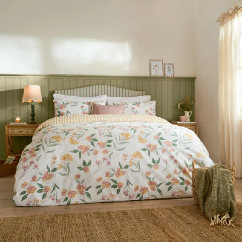 Image of Wylder Betsie Printed Reversible Duvet Cover Set, Single, Yellow