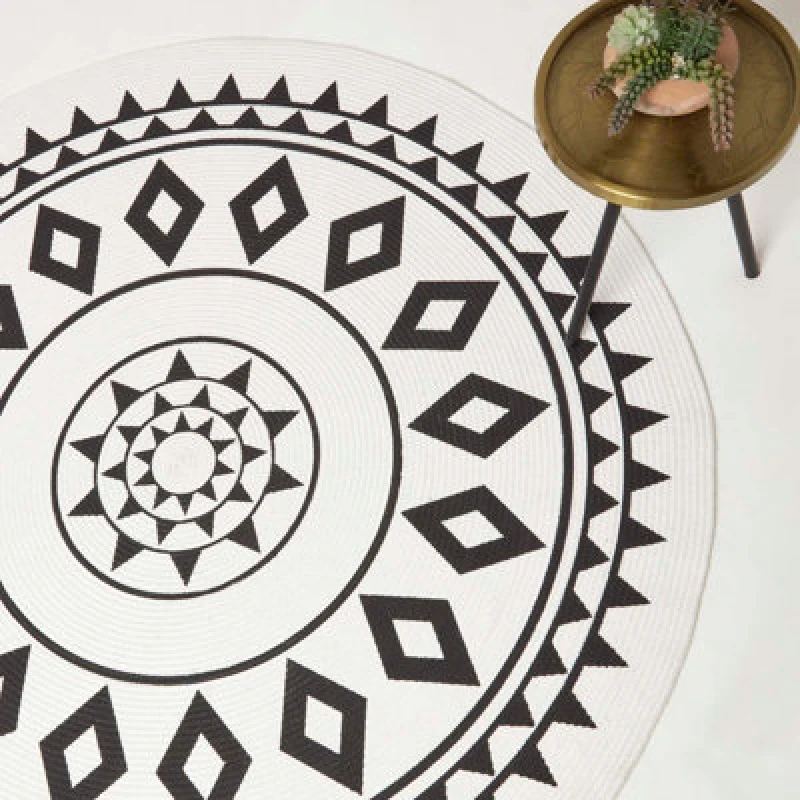 Image of Homescapes Lia White & Black Mandala Handoven Cotton Rug White