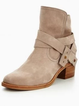 Image of UGG Elora Ankle Boot Grey Size 5 Women