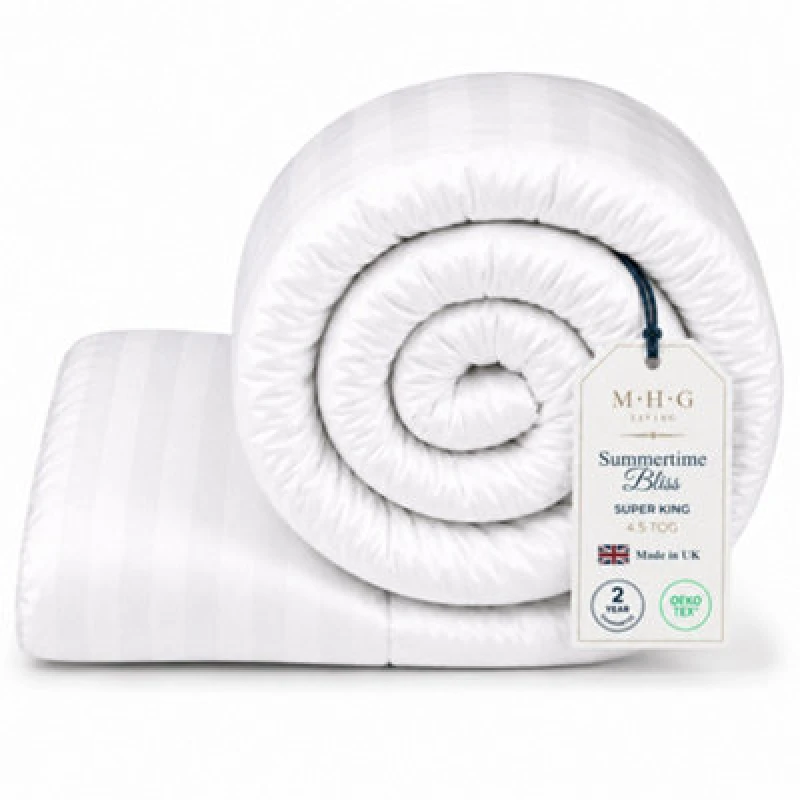 Image of MHG Living MHG Living Super King Size White Spring Summer Hollowfibre Duvet 4.5 Tog - Wilko White