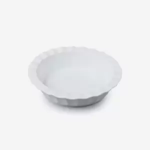 Image of Porcelain Deep Round Crinkle Rim Pie Dish 17cm