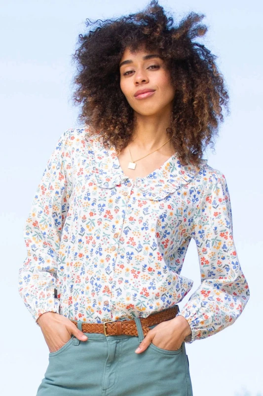 Image of Kite Womens Crendell Dolly Collar Twill Blouse Size: 18 Multicolor Female 18