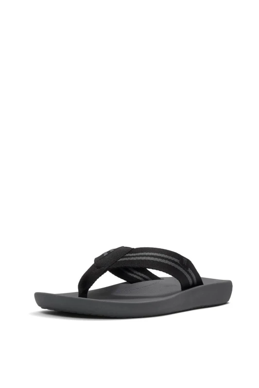 Image of FitFlop Mens iQushion Flip-Flops in Black Size: 9 Black Male 9