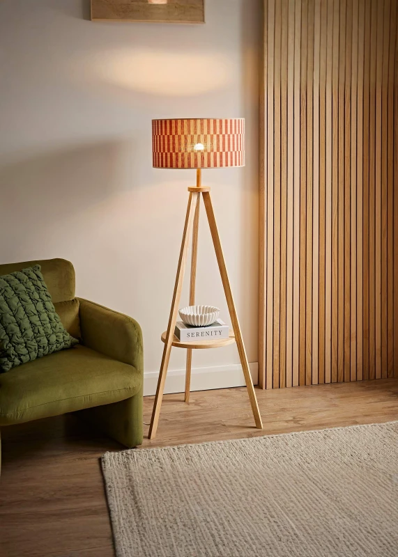 Image of ValueLights ValueLights Morrigan Tripod Floor Lamp with Orange Checker Bamboo Shade and Bulb in Natural Natural One Size Unisex 5059406068959