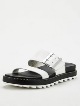 image of Sorel Roaming Flat Leather Sandal - Wite