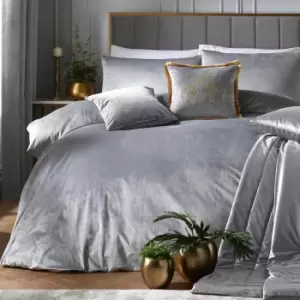 Image of Laurence Llewelyn-Bowen Montrose Silver Duvet Cover and Pillowcase Set Silver