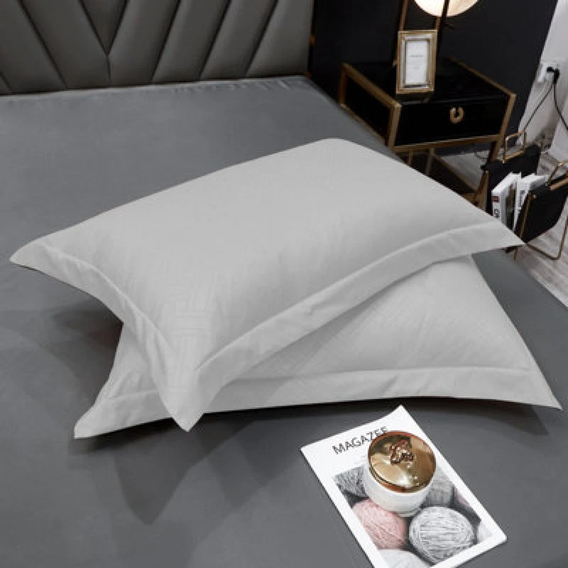 Image of Ezysleep Ezysleep 100% Egyptian Cotton Grey Oxford Pillowcase Set in Silver Size: Standard Pillow Case Silver Standard Pillow Case Unisex 5034567874