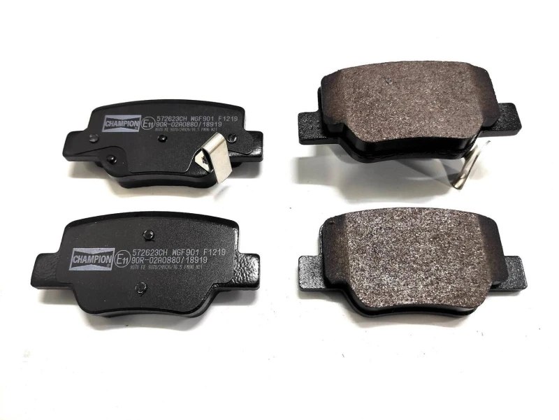 Image of Brake pad set CHAMPION 572623CH