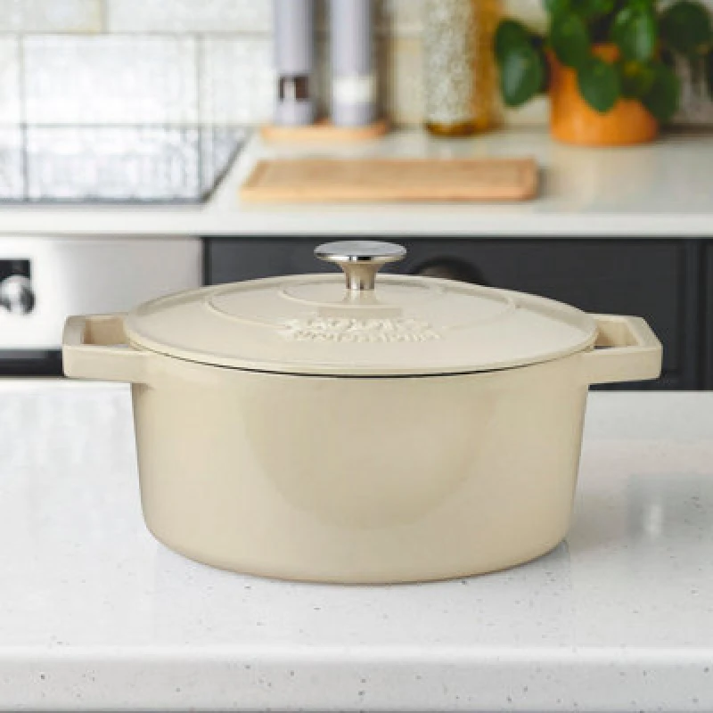 Image of Cooks Professional Cast Iron Casserole Dish 26Cm - 5.8L Colourful Cooking Pan With Lid & Handles - Suitable For All Hobs - White