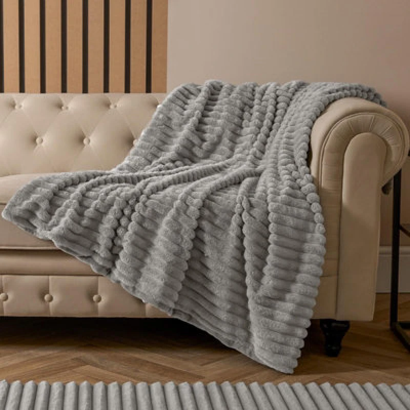 Image of OHS OHS Faux Fur Ribbed Fleece Throw Over Bed Blanket Winter Warm Supersoft in Light Grey Light Grey One Size Unisex 5027434192380