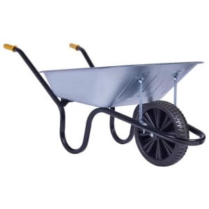 image of Chillington Chasseur Galvanised Puncture Free Wheelbarrow - 90L