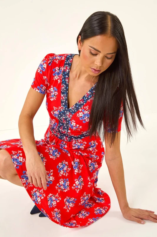 Image of Roman Womens Petite Floral Contrast Stretch Midi Dress in Red Size: 16 Red Female 16