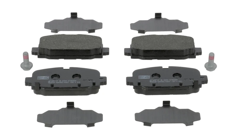Image of Brake pad set CHAMPION 573824CH