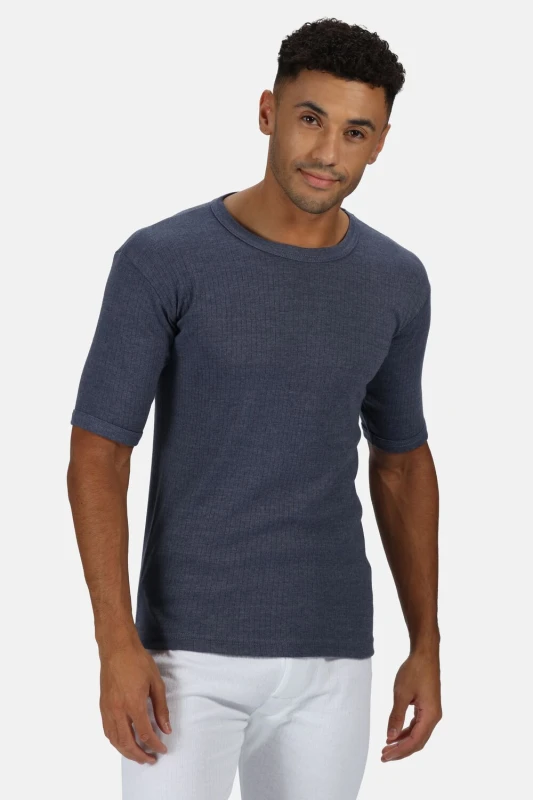 Image of Regatta Regatta Men Thermal Short Sleeve Vest in Mid Navy Size: X-Small Mid Navy XS Male 5063516015093