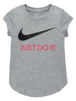 Image of Nike Sportswear Younger Girls Swoosh Jdi T-Shirt, Grey Heather, Size 5-6 Years, Women