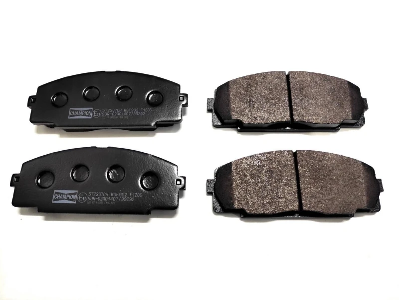 Image of Brake pad set CHAMPION 572367CH