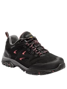 Image of Regatta Holcombe IEP Low Walking Boots - Black, Size 6, Women