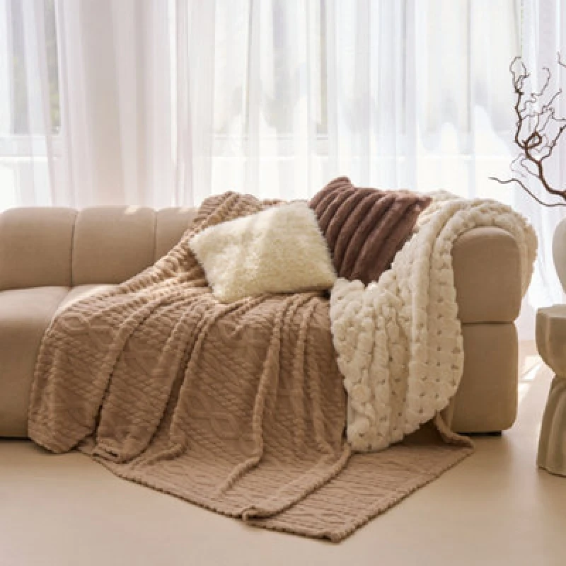 Image of OHS OHS Cable Knit Design Fleece Throw Ultra Soft Fluffy Blanket for Family in Natural Size: 230cm x 270cm Natural 230cm x 270cm Unisex 502743423364