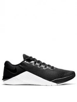 Image of Nike Metcon 5 - Black/White, Size 3, Women