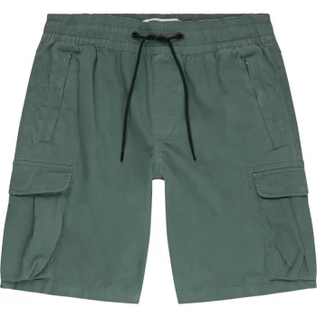 Image of Calvin Klein Jeans Cargo Shorts - Duck Green