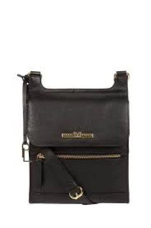 image of Pure Luxuries London Black Kempston' Leather Cross Body Bag