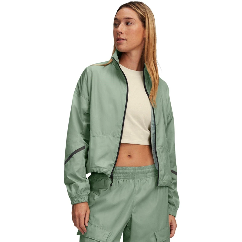 Image of Under Armour Womens Woven Sheen Performance Training Jacket Green female 10 (S)