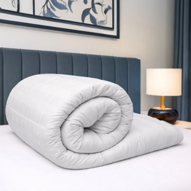 Image of Bianca Fine Linens Premium 100% Cotton Stripe 4.5 Tog Single Duvet White