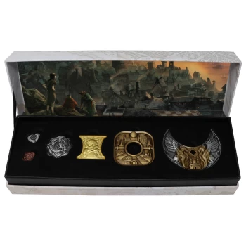 image of Fanattik Dungeons & Dragons Replica Limited Edition Coin Set