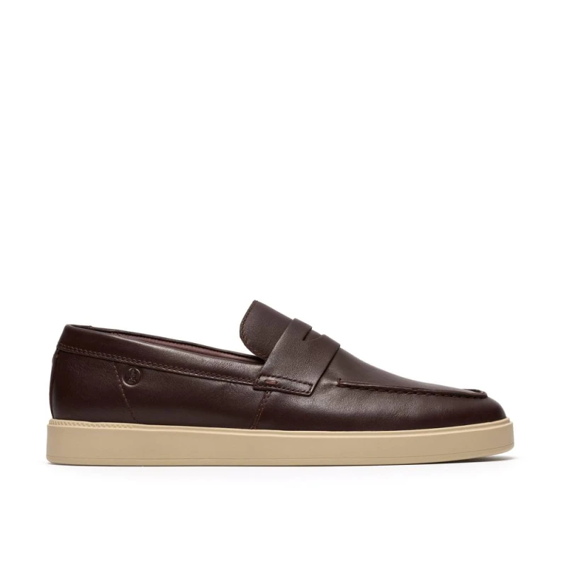 Image of Clarks Mens Lockford Easy Brown Leather Loafers, Slip Ons Size: 10-Standard Fit Brown Male 10-Standard Fit