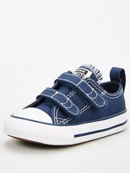 image of Converse Chuck Taylor All Star Ox 2v Infant Trainers - Navy/White, Size 5