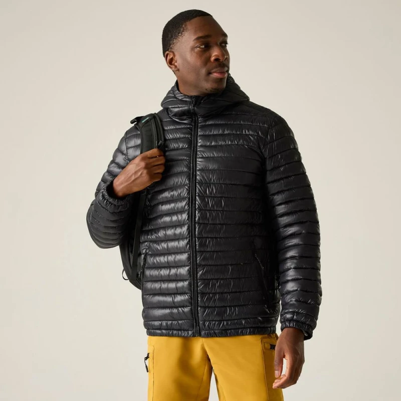 Image of Regatta Mens Hurden Water-Repellent Lightweight Quilted Jacket in Jet Black Size: Small Jet Black Male S