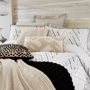 Image of Nalu Nicole Scherzinger Lani Single Duvet Cover Set, Linen & Black