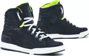 Image of Forma Swift Flow Black White 41