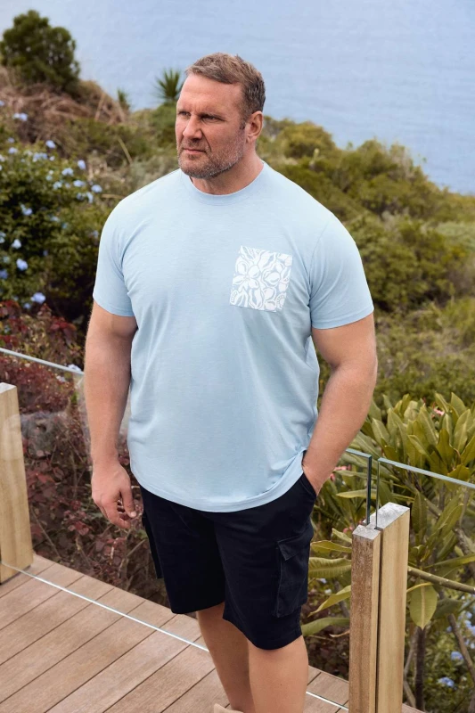 Image of BadRhino Mens Flower Pocket T-Shirt in Light Blue Size: 4XL Light Blue Male 4XL